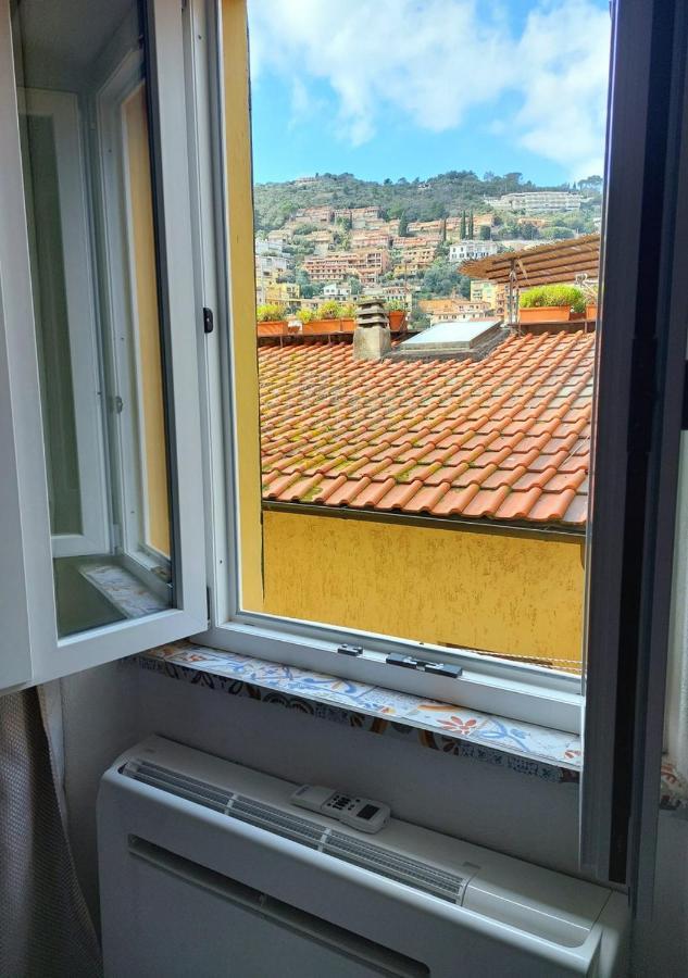 Casa Valeria Lägenhet Porto Santo Stefano  Exteriör bild